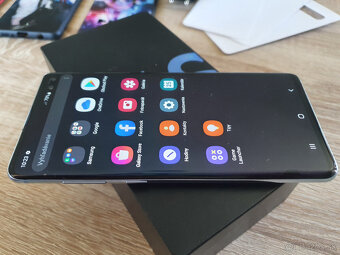 Samsung Galaxy S10 plus Blue - 5