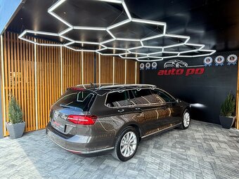 Volkswagen Passat Variant 2.0 TDI Highline 4MOTION DSG - 5