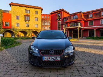 Volkswagen Golf 5 GTI 2.0TFSI 147kw čierna metalíza - 5