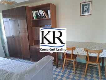 Rodinný dom na predaj v tichej lokalite v Cíferi s pozemkom  - 5
