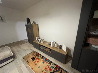 Ponúkam Vám na predaj zrekonštruovaný 3 izbový byt v DS - 5