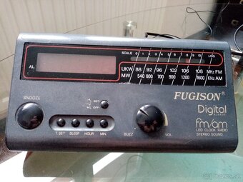 FUGISON Digital alarme – retro rádio - 5