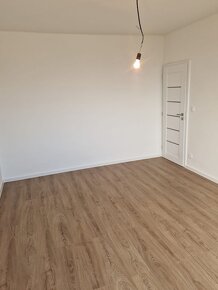 Predaj 4 izb.byt + loggia, Bratislava - Dúbravka, Landauova - 5