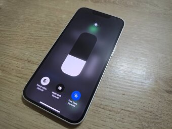 Iphone 14 biely v TOP stave na telefone niesu skoro ziadne z - 5