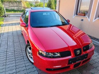 Seat Leon FR TOP SPORT RED 1.8Turbo 180ps SK ŠPZ - 5