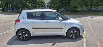 Suzuki Swift 1.3 GLX - 5