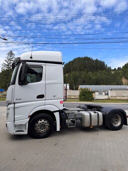 Mercedes Actrost 1846 2118 485tis/km - 5