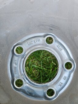 Predám plechové disky + zimné pneu Opel - 5