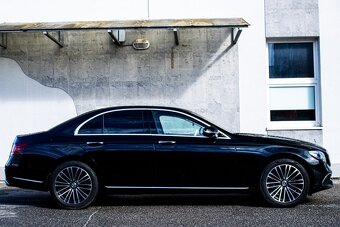 Mercedes-Benz E trieda Sedan 400 4MATIC A/T - 5