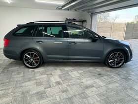 Škoda Octavia 2.0TDI RS DSG 4x4 - 5