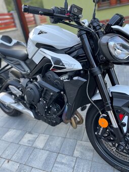 05/2023 Triumph Street Triple 765 R/RS - 5
