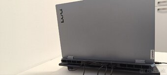 Lenovo LOQ 15IAX9 notebook - 5