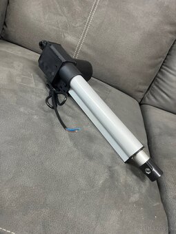 Elektricky piest 12-24volt - 5