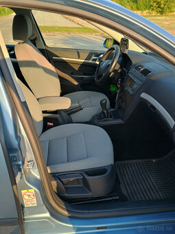 Škoda Octavia II 1.6 MPI 75kw benzín - 5