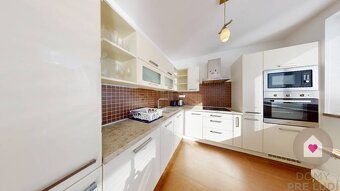 Krásny zariadený 3 izb. byt v centre mesta s parkovaním, BA  - 5