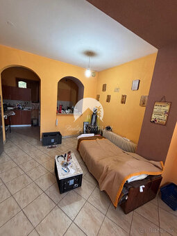 Reality KOMPLEX s.r.o. Vám ponúka na predaj priestranný rodi - 5