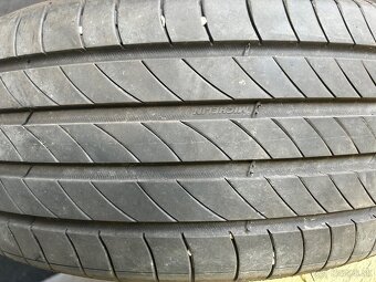 Pneu Michelin - 5