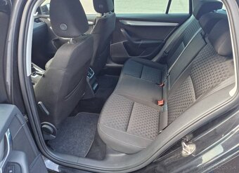 Škoda Octavia Combi 2.0 TDI - 5