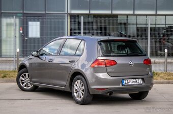 Volkswagen Golf 1.2 TSI - 5