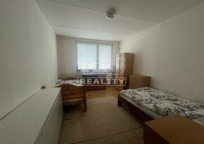 Na predaj 3-izbový byt pražského typu v širšom centre Košíc - 5