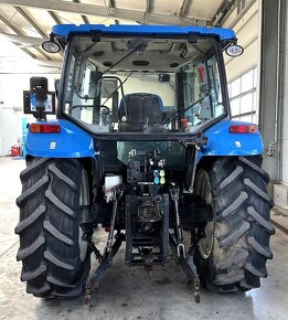 New Holland T 5040 - 5