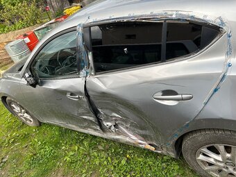 Mazda 3 2.0 benzin automat - 5