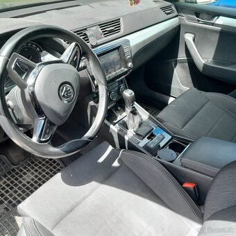 Predam Skoda Superb combi 3, r. 2015, 1.6 TDI 88kw - 5