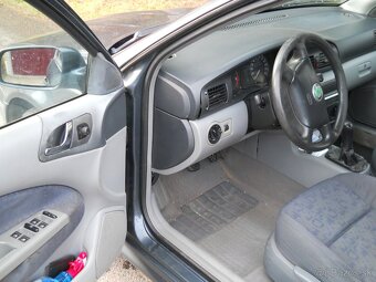 ŠKODA OCTAVIA 1,9 TDi, 66kW GLX - 5