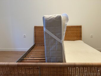 posteľ IKEA SUNDNES 160×200 - 5