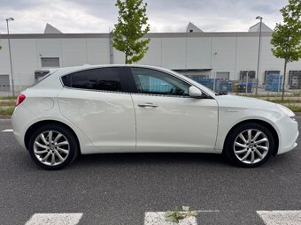 Alfa Romeo Giulietta 1.6 multijet Nová STK - 5