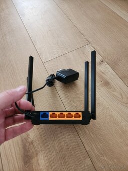 Predám Wi-Fi router TP Link Archer C54 AC1200 - 5
