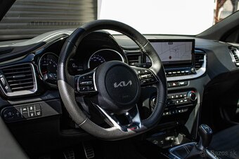 Kia Ceed SW 1.5 T-GDi GT-Line M6 - 5