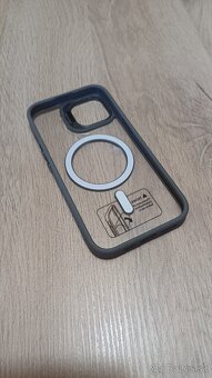 Predám kryt na Iphone 15 - 5