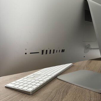 iMac 27" / i9-9900K / 24 GB RAM / 1 TB SSD / 8 GB grafika - 5