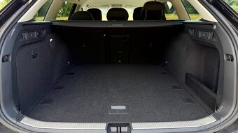 Škoda Superb Combi IV. 2.0 TDI 150K DSG Selection 23KM - 5