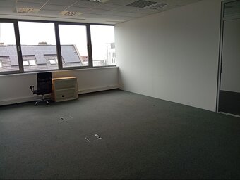 klimatizované administratívne priestory, širšie centrum, Tre - 5