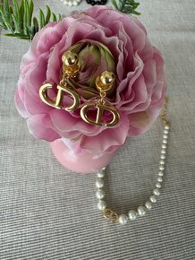 Dior komplet náušnice + perlový náhrdelník Predané - 5