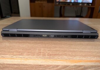 Lenovo LOQ 15IAX9I - 5