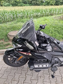 Honda Goldwing - 5
