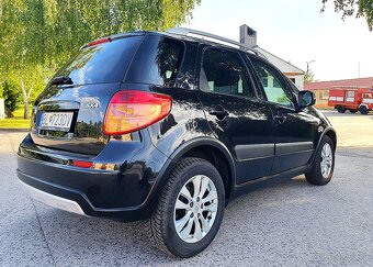 Suzuki SX4 - 5