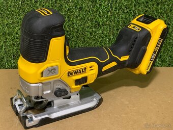 DeWALT DCS335N Aku priamočiara píla (18V) - 5