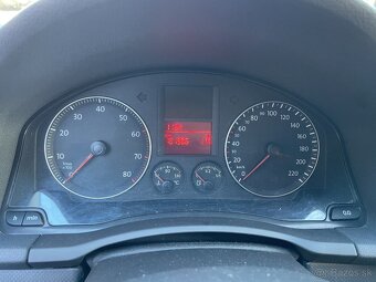 Volkswagen Golf Mk5 - 5
