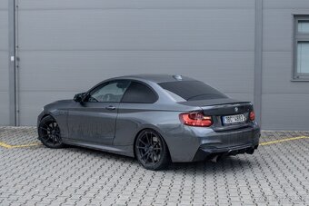 BMW M240i xDrive - 5