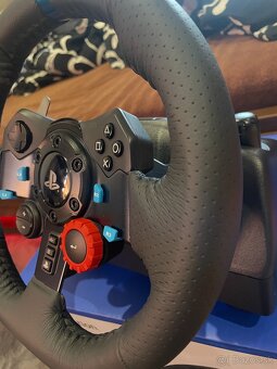 Logitech G29 Driving Force - 5