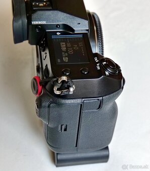 Fujifilm GFX 100s 100 mil. pixel - 5