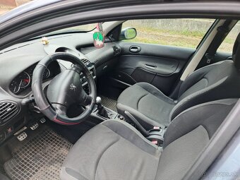 Peugeot 206 1.4 benzín - 5