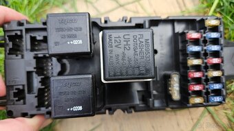 Volvo V40, S40 - auto diely - 5