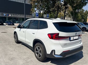 BMW X1  rok 2023 , v záruke - 5