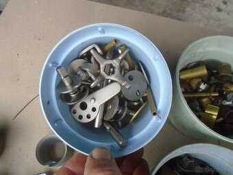 Solex , Jikov 26-30 , Tatra 57,75 , Skoda - 5