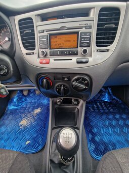 Kia Rio 2005 1.4 benzín - 5